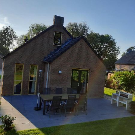 Heerlijke Vakantiewoning Ewijk Villa ภายนอก รูปภาพ